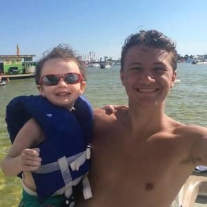 Meet your Posher, Charles